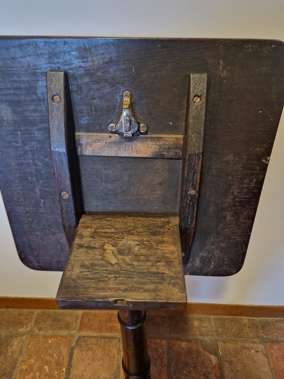 Image 1 of Klassischer, antiker, eleganter englischer Kipptisch mit rechteckiger Platte