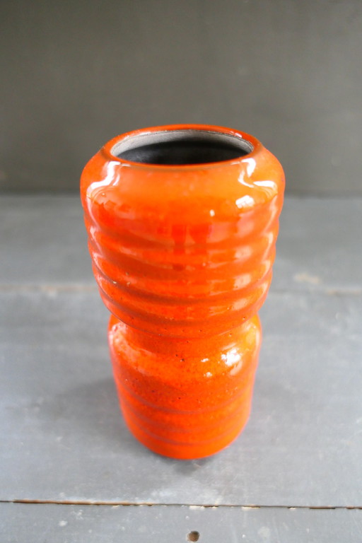 Jaap Ravelli-Vase