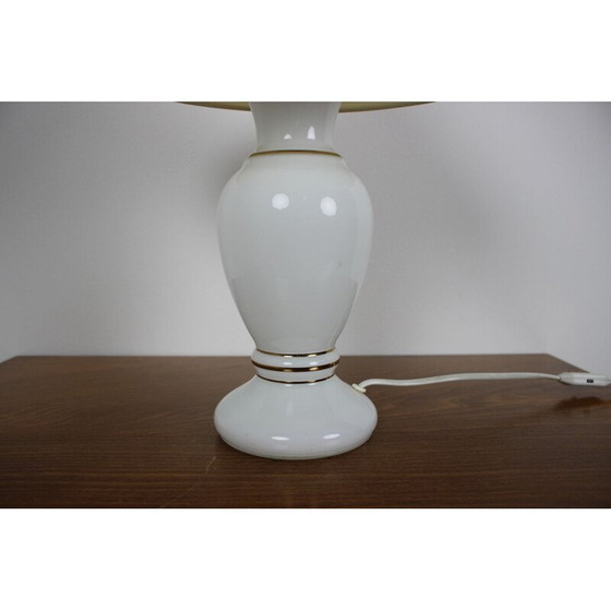 Image 1 of Mid Century Tischlampe aus Glas, 1970er Jahre