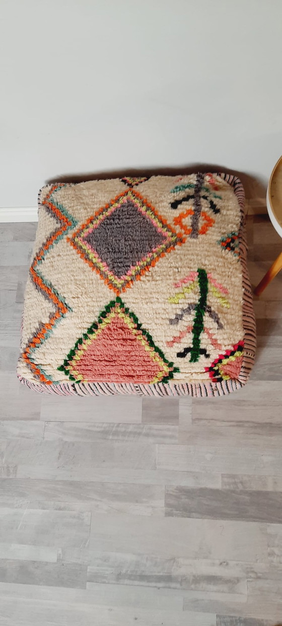 Image 1 of Vintage-Pouf, Sitzkissen aus Berberwolle