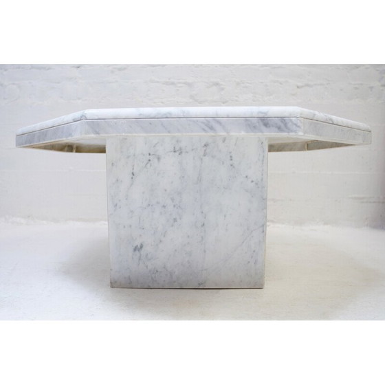 Image 1 of Achteckiger Couchtisch aus Carrara-Marmor, 1970