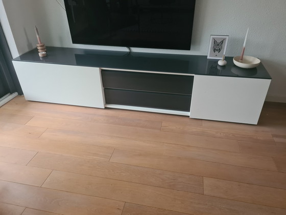 Image 1 of Innova TV-Schrank