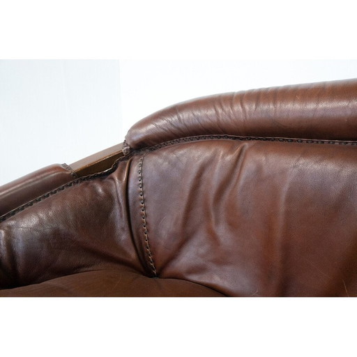 Vintage-Ledersofa von Luciano Frigerio, Italien 1970