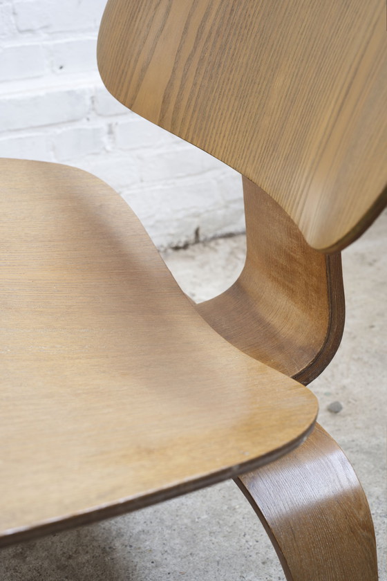 Image 1 of LCW Lounge Chair aus Esche, Charles & Ray Eames, früher Herman Miller