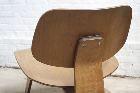 Image 1 of LCW Lounge Chair aus Esche, Charles & Ray Eames, früher Herman Miller