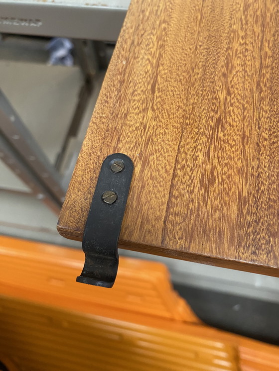 Image 1 of Vintage-Eckwandregal