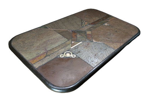 Brutalistischer Couchtisch