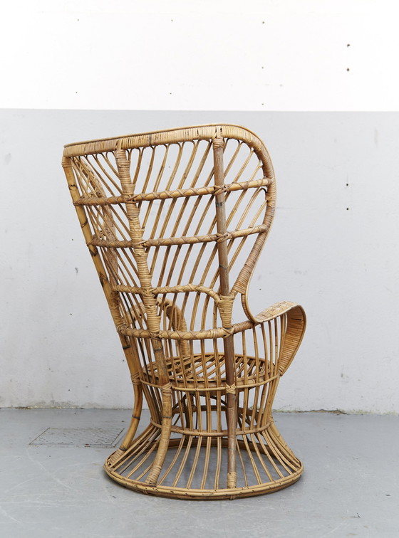 Image 1 of Trio Nordwolde Peacock Chair