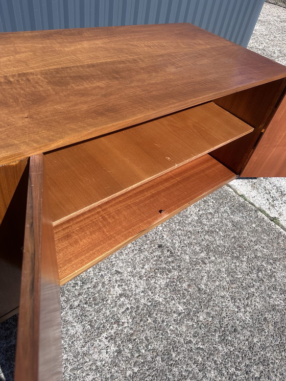 Image 1 of Vintage Kommode Haarnadel