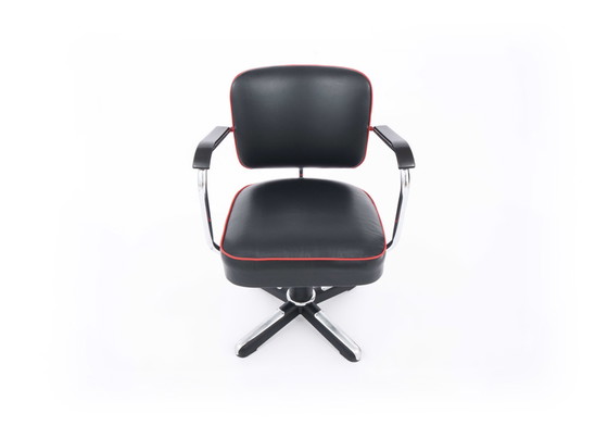 Image 1 of Gispen Bürostuhl neu lackiert