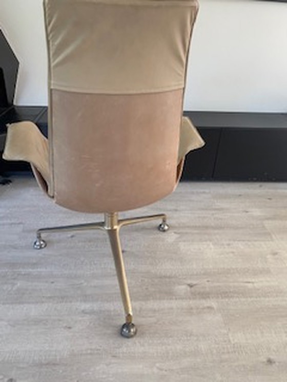 Image 1 of Jörgen Kastholm FK Preben Fabricius; Tulip Chair 3-beinig mit gold/messingfarbenem Stahl aus den 60er Jahren