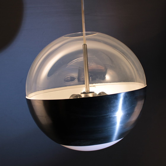 Image 1 of Luna von H Fillekes für Artiforte