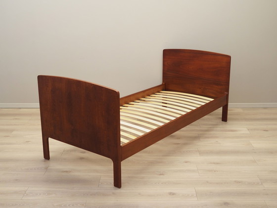 Image 1 of Teakholzbett, Dänisches Design, 1960er Jahre, Designer: Sigfred Omann, Manufaktur: Ølholm Møbelfabrik