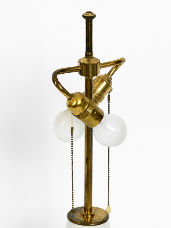 Image 1 of Große Tischlampe von KPM aus den 1960er Jahren aus Porzellan und plissiertem Seidenlampenschirm mit buntem Blumenmuster