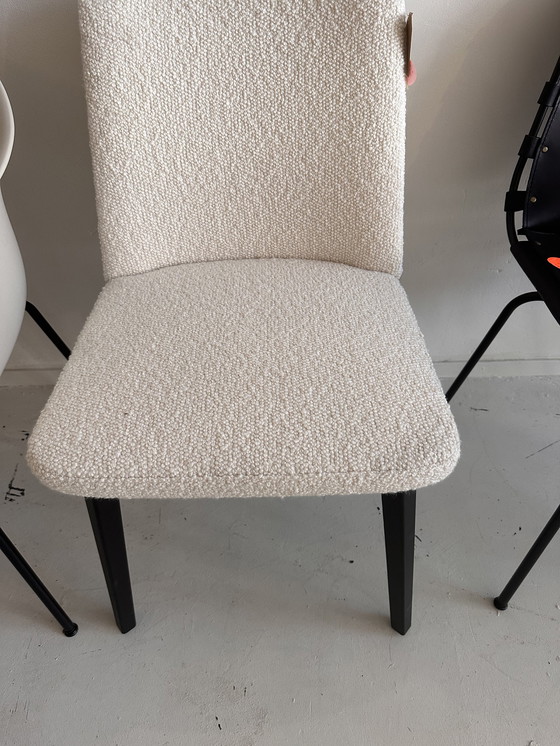 Image 1 of Montis Back me up Chair Bouclé