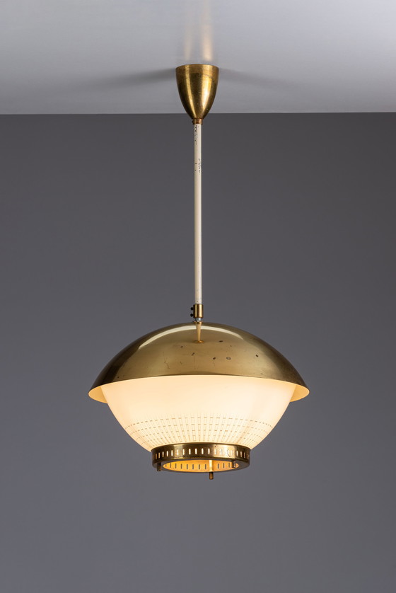 Image 1 of Großer Anhänger aus Messing und graviertem Glas