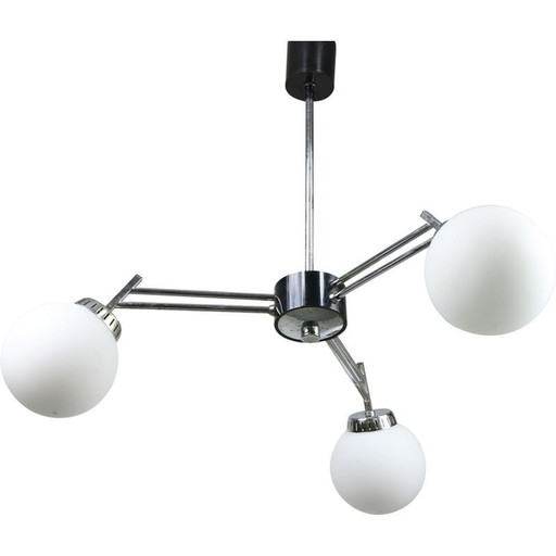 Italienischer 3-Arm-Kronleuchter aus Chrom und Opalin im Space Age-Stil