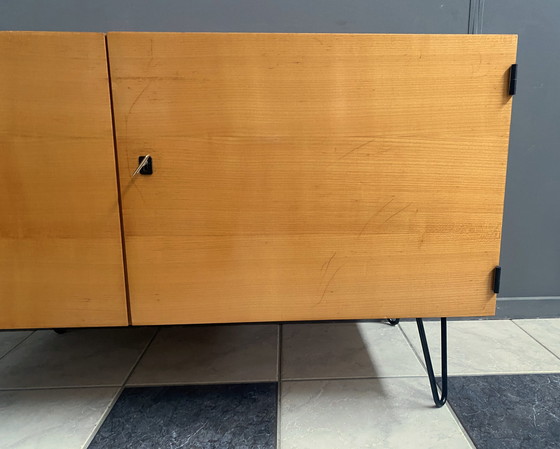 Image 1 of Niedriger Schrank aus blondem Holz 1970S