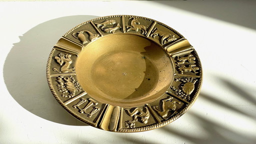 Aschenbecher mit den Tierkreiszeichen Bronze Vintage