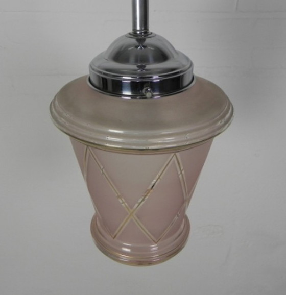 Image 1 of Art Deco Hängelampe mit rosa Glasschirm