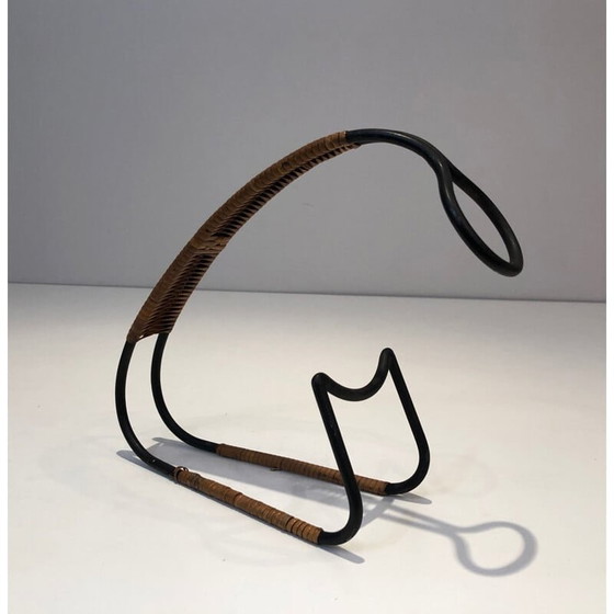 Image 1 of Skandinavischer Vintage-Flaschenhalter aus schwarz lackiertem Metall und Rattan, 1950