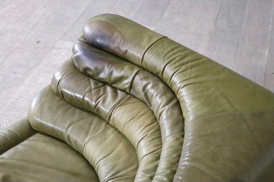 Image 1 of Ubald Klug Ds-1025 Terrazza Sofa In Olive Grün Leder Für De Sede, Schweiz 1970S