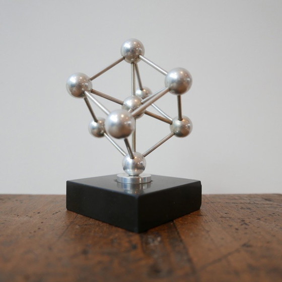 Image 1 of Vintage "Atomium in Brüssel" Büromodell aus Marmor und Metall, Belgien 1960