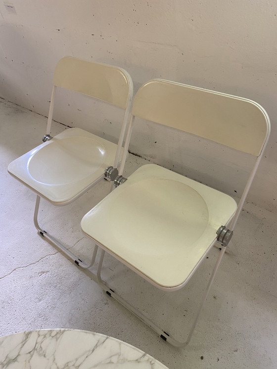 Image 1 of 2x Giancarlo Piretti 'Plia' Stoelen
