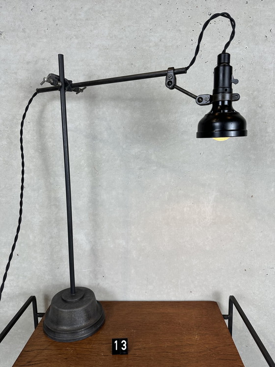 Image 1 of 20x industrielle Singer-Lampen - Bakelit