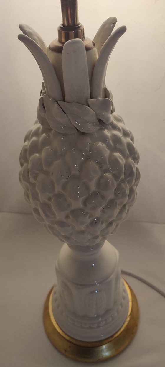 Image 1 of Keramische Tischlampe aus Manises. Spanien, 1960er Jahre.