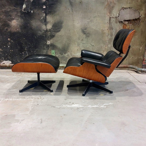 Image 1 of Früher 1960er Eames Lounge Chair und Ottoman Herman Miller Vitra