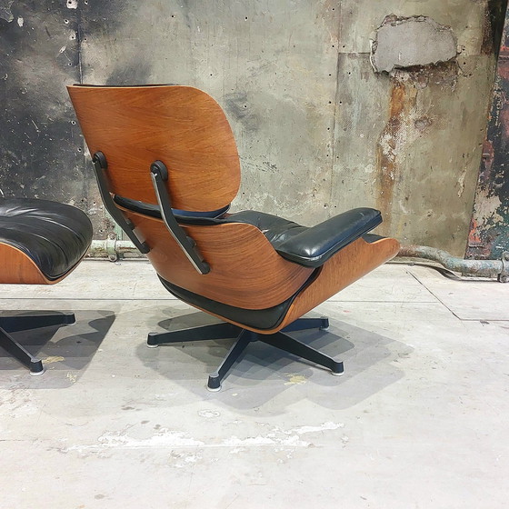 Image 1 of Früher 1960er Eames Lounge Chair und Ottoman Herman Miller Vitra