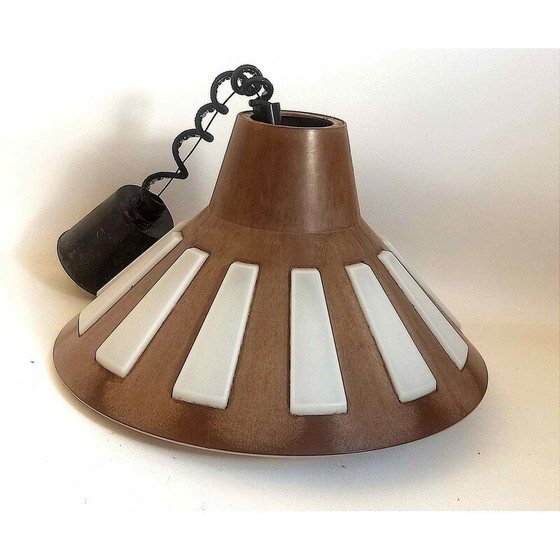 Image 1 of Hellbraune Pendelleuchte aus Bakelit und Kunststoff, 1970er Jahre