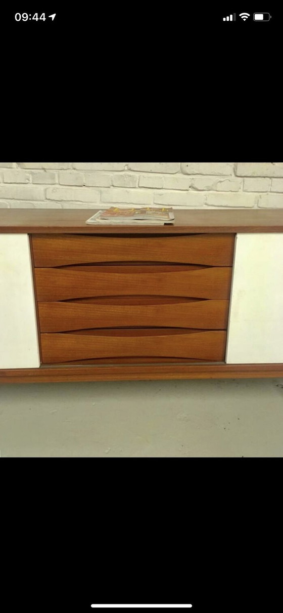 Image 1 of Dänisches Design-Sideboard im Stil von Arne Vodder