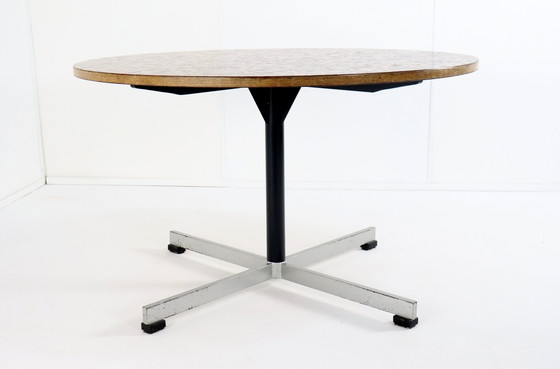 Image 1 of Runder Esstisch mit Kupferplatte 'Driebergen' Vintage