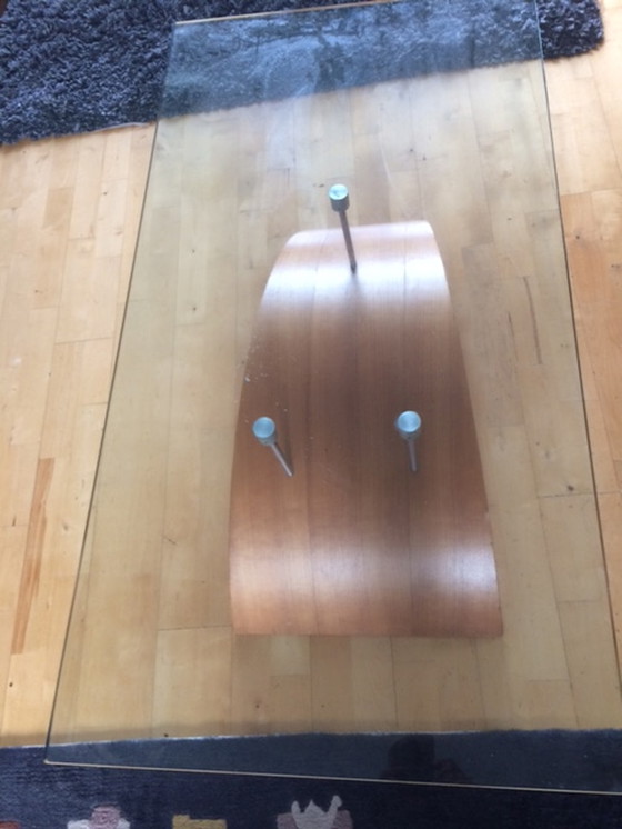 Image 1 of Couchtisch in modernem Design