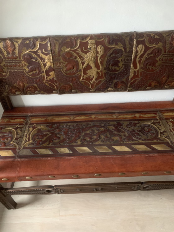 Image 1 of Antike Kirchenbank.