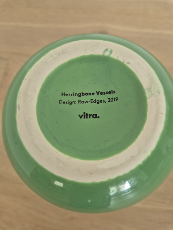 Image 1 of Vitra Fischgrätengefäße Vase