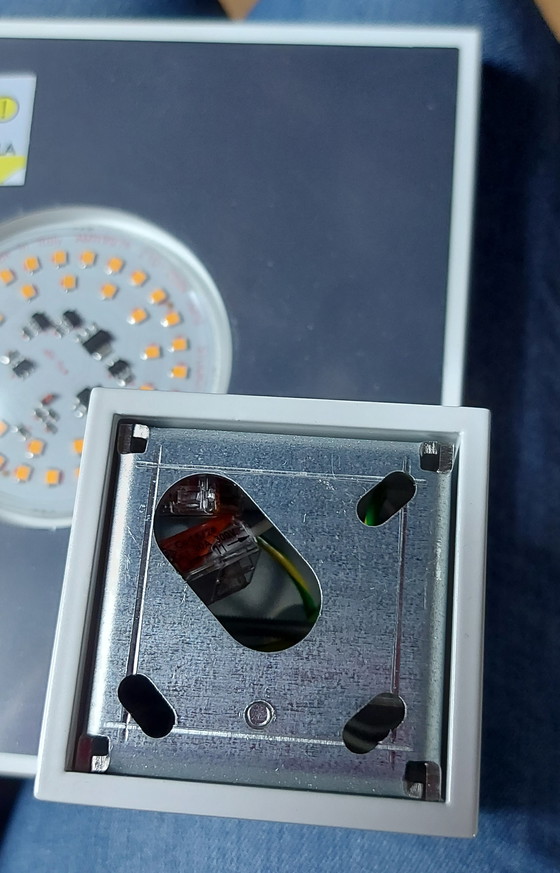 Image 1 of Puzzle einzelne quadratische Wand-Decke Studio Italia Design