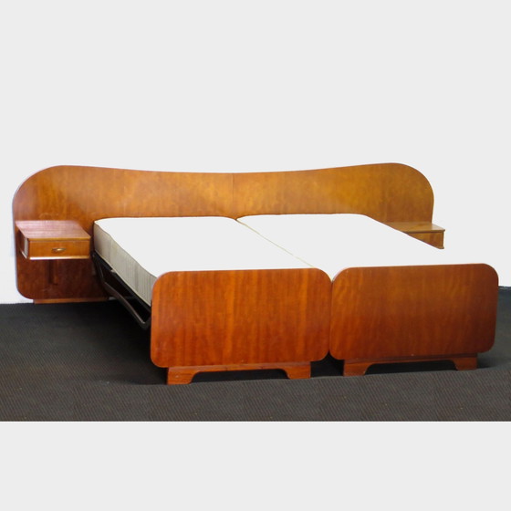 Image 1 of Bett im Mid Century Design mit Nachttischen