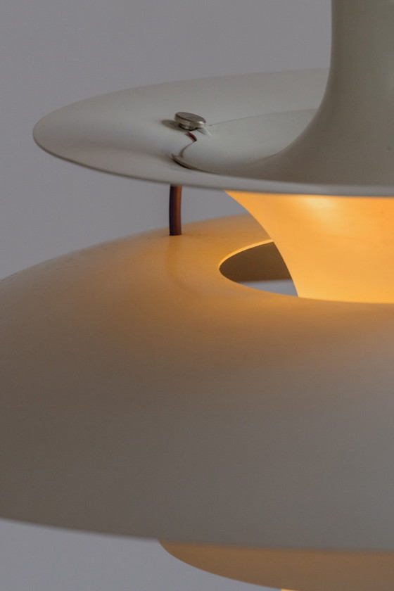 Image 1 of Louis Poulsen PH5 von Paul Henningsen