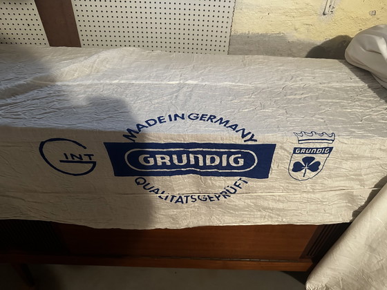 Image 1 of Grundig Stereo-Konzertschrank KS570