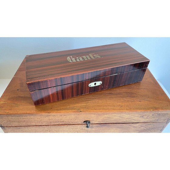 Image 1 of Paar alte Handschuh- und Schwalbenschwanzkisten aus Holz