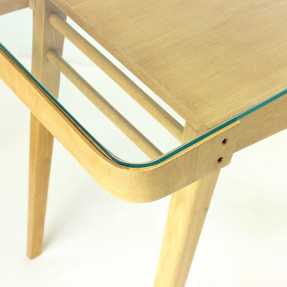 Image 1 of Mid-Century Couchtisch aus Eichenholz und Glas, Tschechoslowakei 1960er Jahre