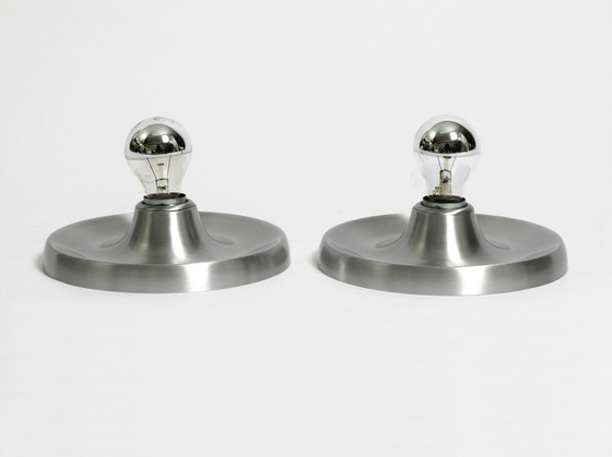 Image 1 of Zwei 1960S Runde Space Age Pop Art Aluminium Decke oder Wandlampen