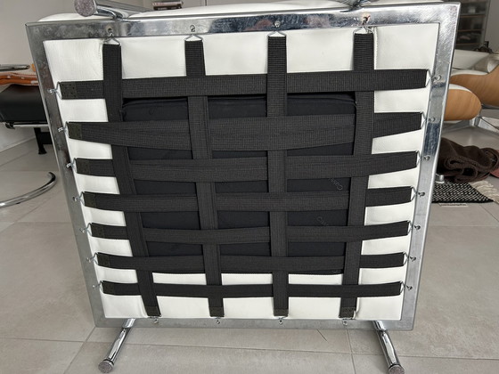 Image 1 of Cassina Corbusier LC2 weiß