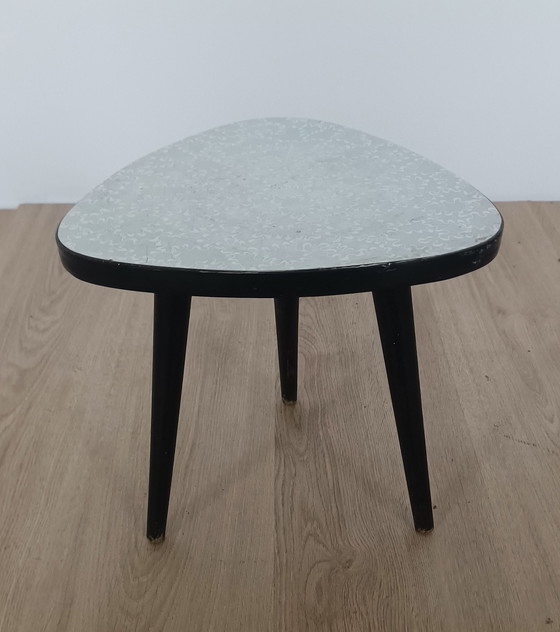 Image 1 of Pflanztisch in Dreiecksform