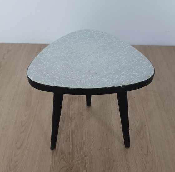 Image 1 of Pflanztisch in Dreiecksform