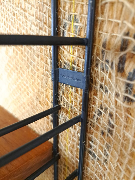 Image 1 of Tomado Modulares Wandsystem mit 3 breiten Fachböden, Wandregal Nr. 3