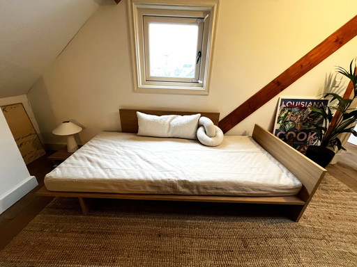 Ferm Living Tagesbett + Nachttisch